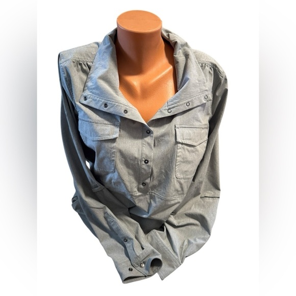 DULUTH TRADING Women's Jacket Lightweight Gray Size Large Zip Pockets Minimalist - Picture 4 of 9